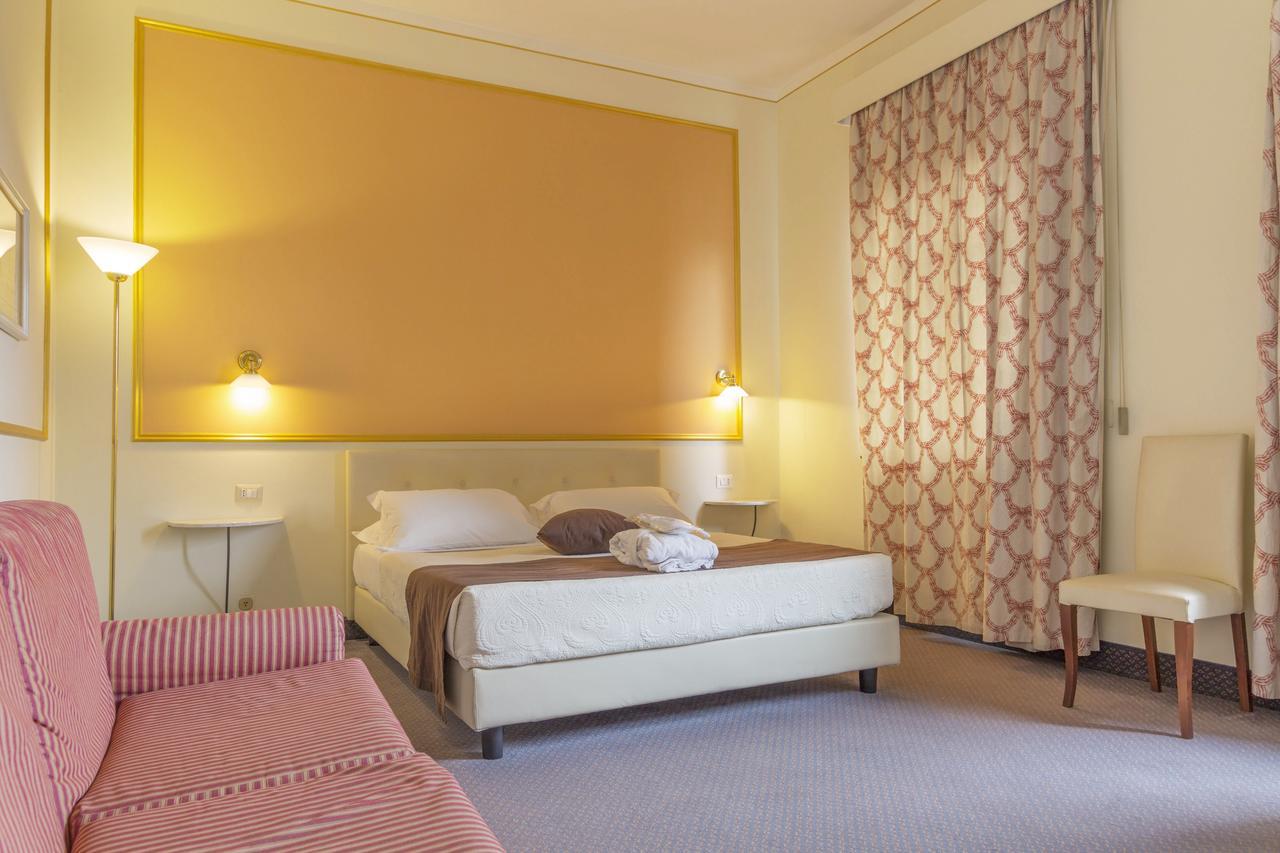 Hotel Ponte Di Rialto Crema Zewnętrze zdjęcie